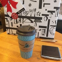 Photo taken at Caribou Coffee by Ufuk G. on 10/8/2019