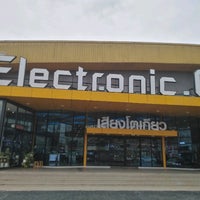 Photo prise au Seangtokyo Electronics Store par Book T. le8/4/2022