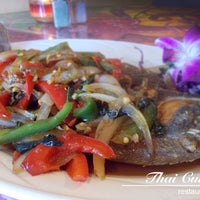 Снимок сделан в Thai Cuisine Restaurant пользователем Thai Cuisine Restaurant 11/15/2014