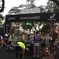 Photo taken at Golden Four Asics 21k by Diego P. on 8/5/2015