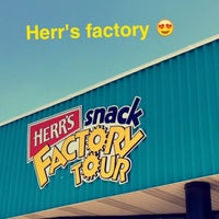 Photo taken at Herr&amp;#39;s Snack Factory Tour by Hessa A. on 8/5/2015