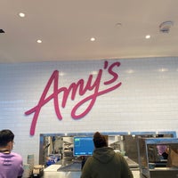 Photo taken at Amy&amp;#39;s Drive Thru by Manolo E. on 2/2/2022