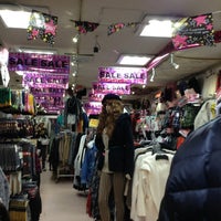 Photo taken at POP GIRL 日暮里駅前店 by 💖💫Nancy💫💖 on 12/30/2012