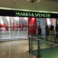Photo taken at Marks &amp;amp; Spencer by Vaji N. on 6/28/2016
