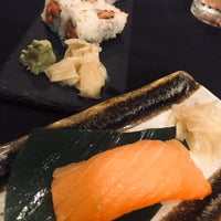 Foto scattata a Nakato Japanese Restaurant da Ivette L. il 10/12/2019