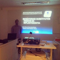 Photo taken at IOM - Instituto de Odontologia Multidisciplinar by Eduardo P. on 2/4/2014