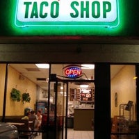 Photo prise au California&amp;#39;s Taco Shop par California&amp;#39;s Taco Shop le12/19/2014