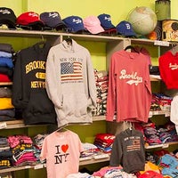 Photo taken at Gift Man- Brooklyn Gifts &amp;amp; Souvenirs by Gift Man- Brooklyn Gifts &amp;amp; Souvenirs on 9/11/2017