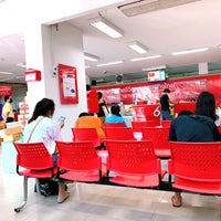 Photo taken at Khlong Chan Post Office by Juthamanee H. on 4/6/2020