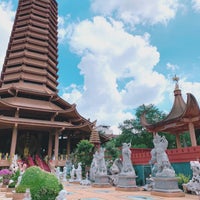 Photo taken at Guan Yin Shrine by Juthamanee H. on 11/22/2021