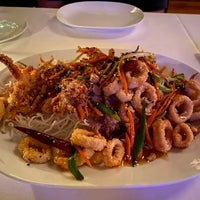 Photo taken at Eddie V&amp;#39;s Prime Seafood by Leah T. on 12/8/2020