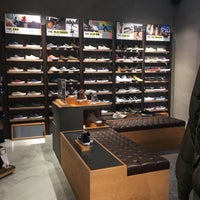 vans milano corso buenos aires