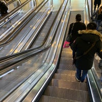 Photo taken at Métro Les Halles [4] by Giuliano F. on 11/8/2019
