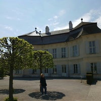 Photo taken at Schloss Niederweiden by Michael on 5/7/2016