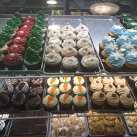 Photo taken at Carlo&amp;#39;s Bake Shop by Christine R. on 12/14/2014