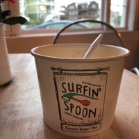 Photo taken at Surfin&amp;#39; Spoon Frozen Yogurt Bar by Brant I. on 9/25/2017