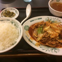 Photo taken at 日高屋 四谷店 by シュ ン. on 6/14/2015