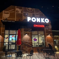 รูปภาพถ่ายที่ Ponko Chicken โดย Bruce W. เมื่อ 4/2/2022