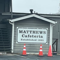 Foto tirada no(a) Matthews Cafeteria por Bruce W. em 12/9/2023