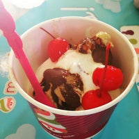 Photo taken at Menchie&amp;#39;s by Jonathan N. on 6/24/2015