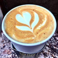 5/13/2015에 David G.님이 Latte Art에서 찍은 사진