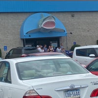 Photo taken at That Fish Place - That Pet Place by Cindy T. on 8/22/2021