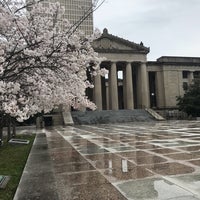 Foto tomada en Nashville War Memorial Auditorium  por Jase D. el 3/24/2019