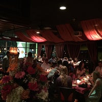 Foto diambil di Saffron Indian Cuisine &amp; Bar oleh kuldeep s. pada 4/21/2015