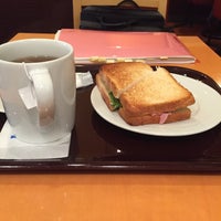 Photo taken at EXCELSIOR CAFFÉ 大森東口店 by Hiroki N. on 6/7/2015