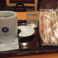Photo taken at EXCELSIOR CAFFÉ 大森東口店 by Hiroki N. on 6/8/2015