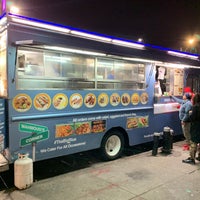 Photo taken at Halal Food Cart on 34th Ave by Robert T. on 12/10/2018