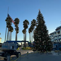 Photo taken at Jack London Square by Robert T. on 11/25/2023