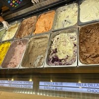 11/16/2019 tarihinde Robert T.ziyaretçi tarafından Little Giant Ice Cream'de çekilen fotoğraf
