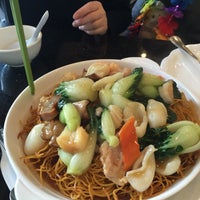 Photo taken at Xing Long 米飯班煮 by Andrew N. on 1/30/2016