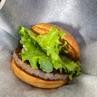 Photo taken at Freshness Burger by Daiki S. on 1/10/2021