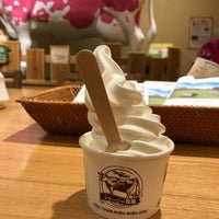 Photo taken at Moku Moku Tezukuri Farm by Daiki S. on 5/18/2018