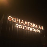 Photo taken at Schaatsbaan Rotterdam by Tessa Y. on 12/4/2017
