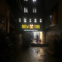 1/2/2024 tarihinde Katie t.ziyaretçi tarafından Brew York Craft Brewery &amp;amp; Tap Room'de çekilen fotoğraf