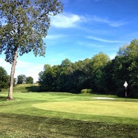 Foto tomada en Bunker Hill Golf Course  por Daniel W. el 9/6/2013