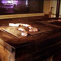 11/21/2014 tarihinde George&amp;#39;s Steak Pitziyaretçi tarafından George&amp;#39;s Steak Pit'de çekilen fotoğraf