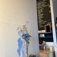 2/19/2021 tarihinde Crème B.ziyaretçi tarafından 171 Orange Coffee'de çekilen fotoğraf
