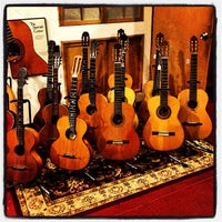 Photo taken at Retrofret Vintage Guitars by Scott B. on 11/24/2012