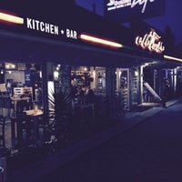 รูปภาพถ่ายที่ alaTurka Kitchen &amp;amp; Bar โดย yusuf g. เมื่อ 7/4/2015