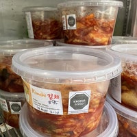 Снимок сделан в Tienda Yamamoto 山本食料品店 пользователем Diana A. 3/24/2024