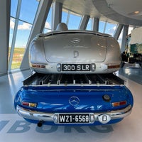 Photo taken at Mercedes-Benz Museum by 𝘼𝙗𝙙𝙪𝙡𝙧𝙖𝙝𝙢𝙖𝙣 . on 4/13/2024