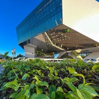 Photo taken at Porsche Museum by 𝘼𝙗𝙙𝙪𝙡𝙧𝙖𝙝𝙢𝙖𝙣 . on 4/13/2024