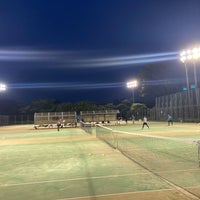 Photo taken at 都立 浮間公園 テニスコート by でっぷ on 5/28/2023