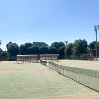 Photo taken at 都立 浮間公園 テニスコート by でっぷ on 7/23/2023