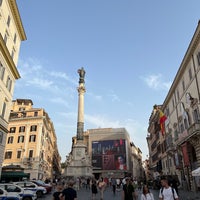 Photo taken at Piazza Mignanelli by Alessandro O. on 6/22/2022
