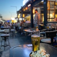 Foto tomada en Dayı Kitchen &amp;amp; Pub  por • 𝓒𝓮𝔂𝓭𝓪 . el 6/29/2023
